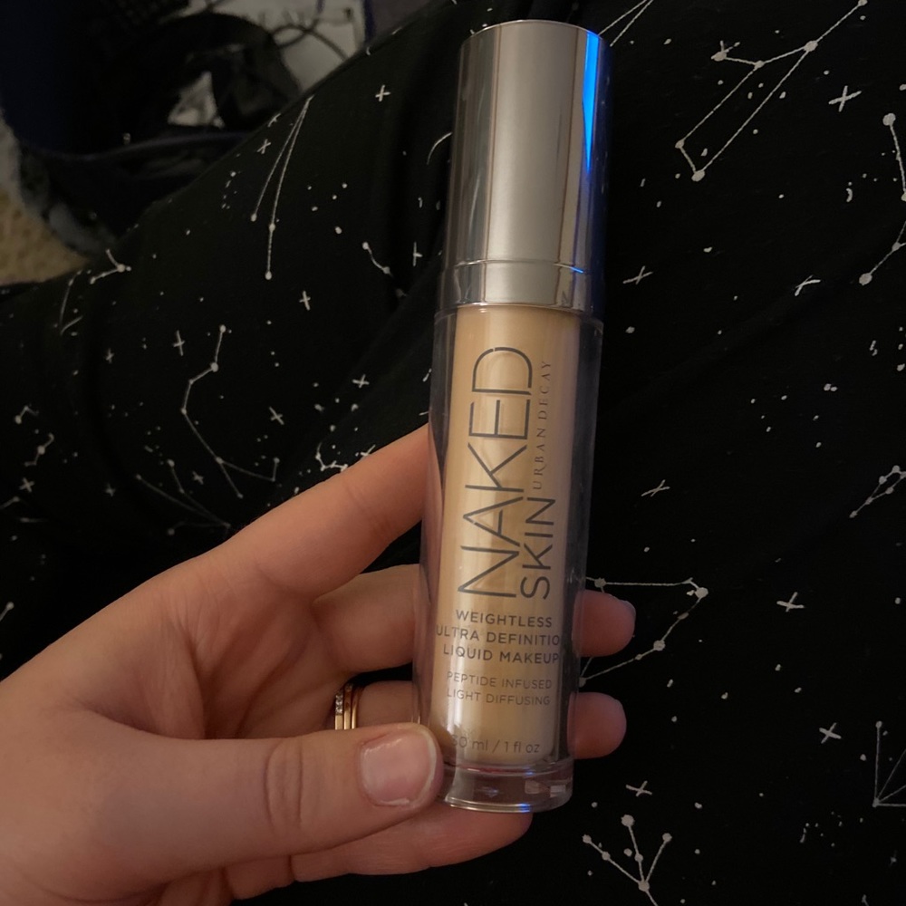 Urban Decay Naked Skin Foundation